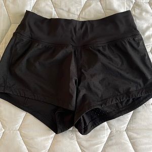 Black Lulu Lemon shorts